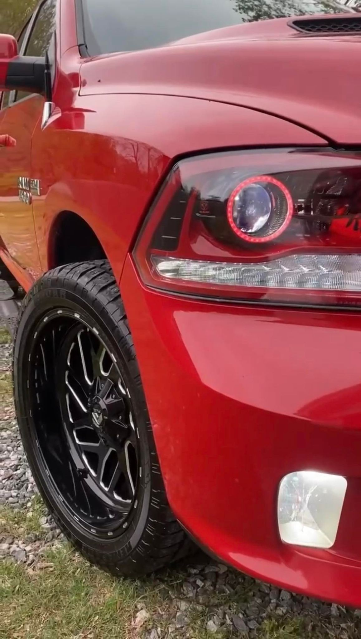 Ram 1500/2500/3500 Single Projector Colormatched Headlights 2009-2018