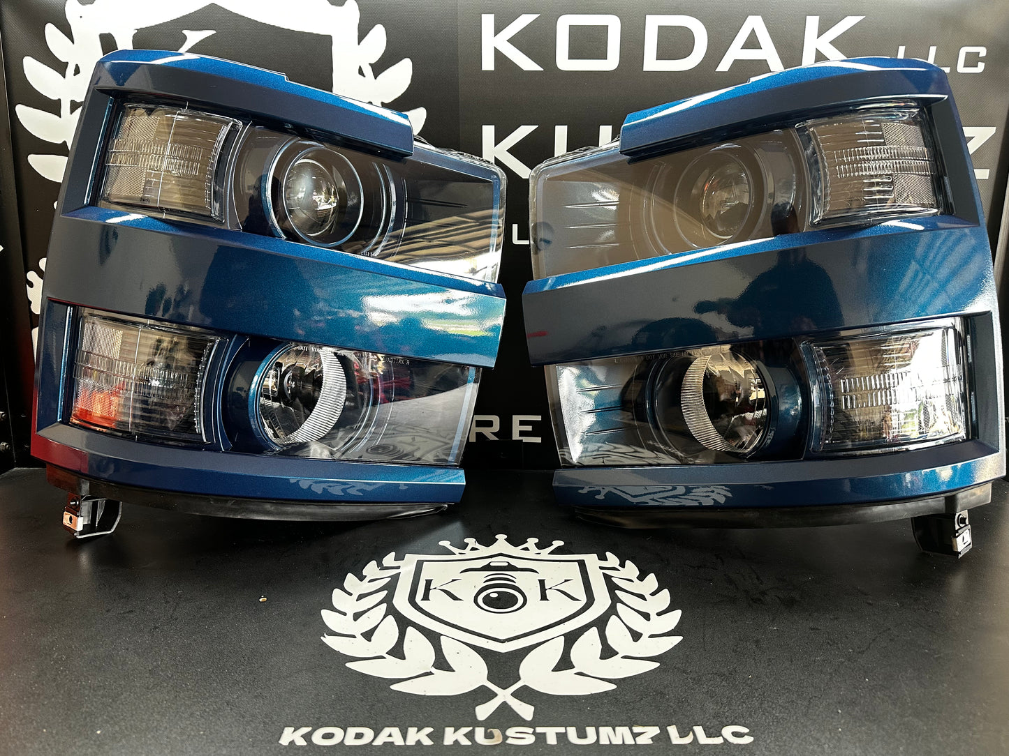 Chevy 2500HD 3500HD Projector Colormatched Headlights 2015-2019