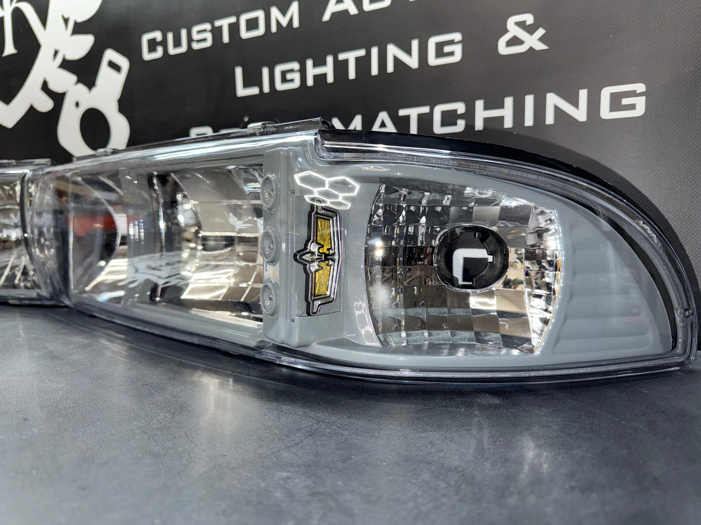 Chevrolet Caprice/Impala SS 91-96/94-96 Custom Headlights