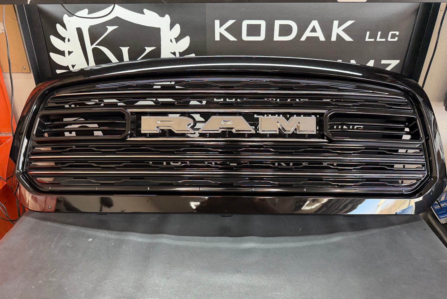 Ram 1500/2500/3500 5th Gen LTD Style Grill for 4th Gen 09-18